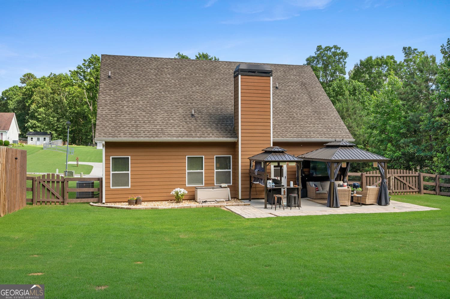 4 bedroom, 2.5 bathroom, 2,000 sq ft single family residence for sale at 66 Buck Trail, Dallas, GA 30132 — photo 3