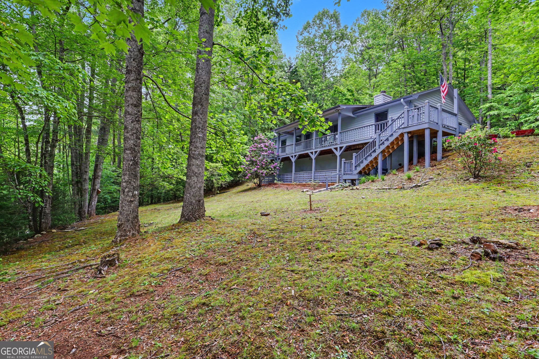 3 bedroom, 2 bathroom, 1,350 sq ft single family residence sold at 325 Walnut Mountain Road, Rabun Gap, GA 30568