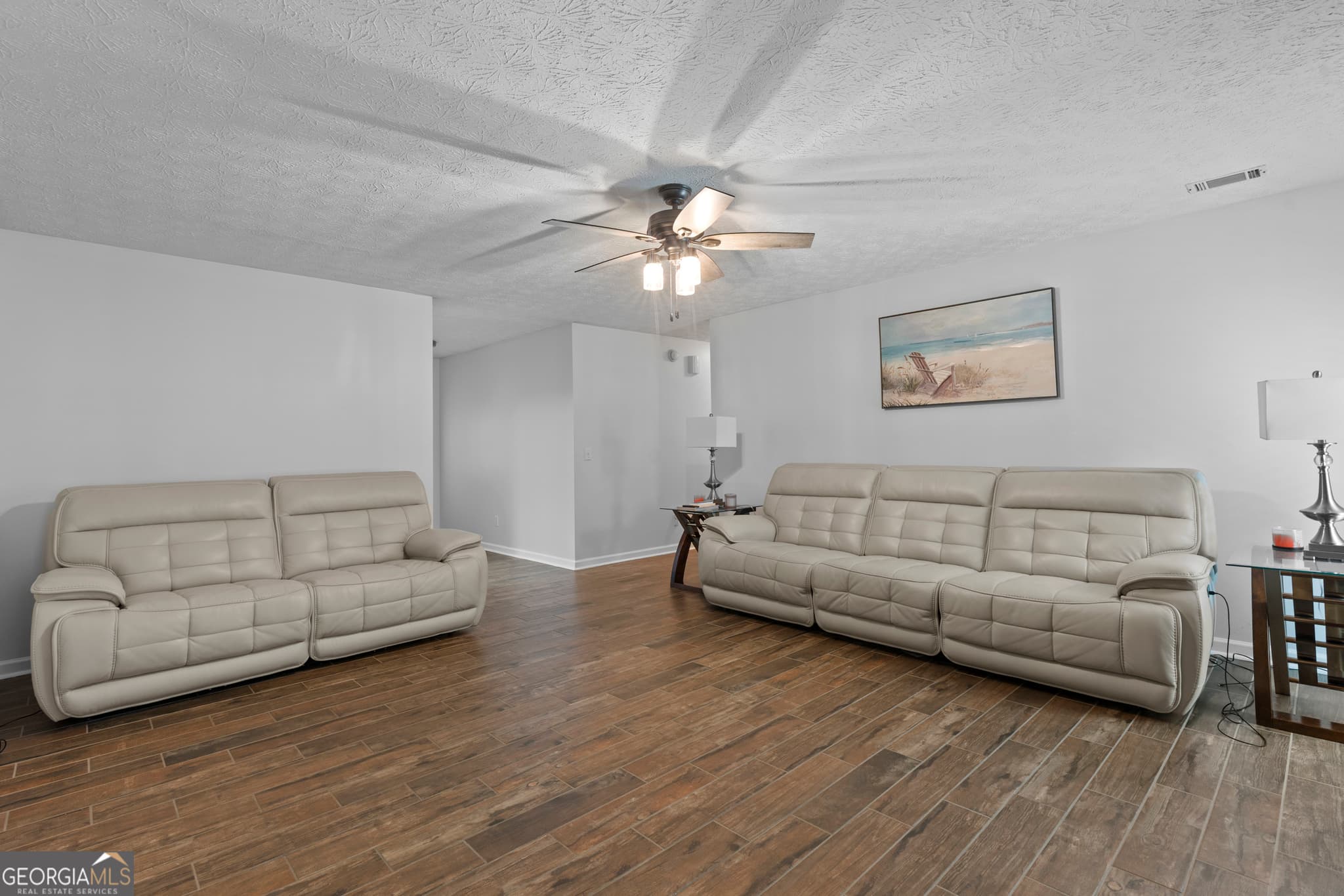4 bedroom, 2 bathroom, 1,809 sq ft single family residence for sale at 1768 Floye Drive, Loganville, GA 30052 — photo 6