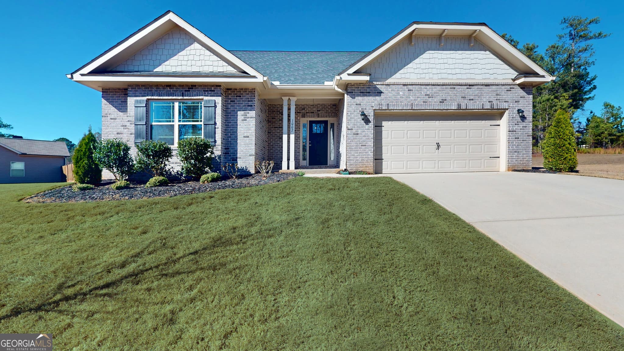 4 bedroom, 3 bathroom, 2,604 sq ft single family residence sold at 1007 Holliday Pass 4, Griffin, GA 30223