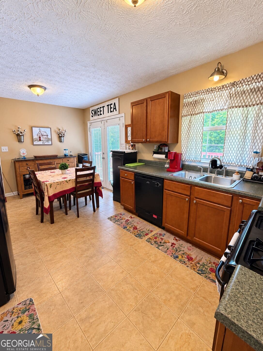 4 bedroom, 3 bathroom, 1,728 sq ft single family residence for sale at 1706 Ridge Street, Griffin, GA 30223 — photo 9
