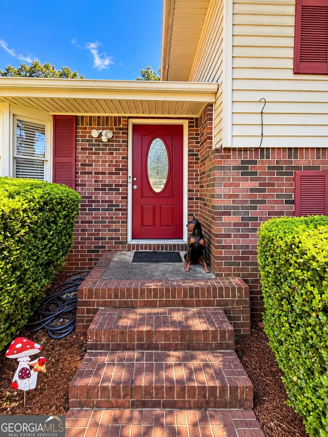 4 bedroom, 3 bathroom, 1,728 sq ft single family residence for sale at 1706 Ridge Street, Griffin, GA 30223 — photo 4