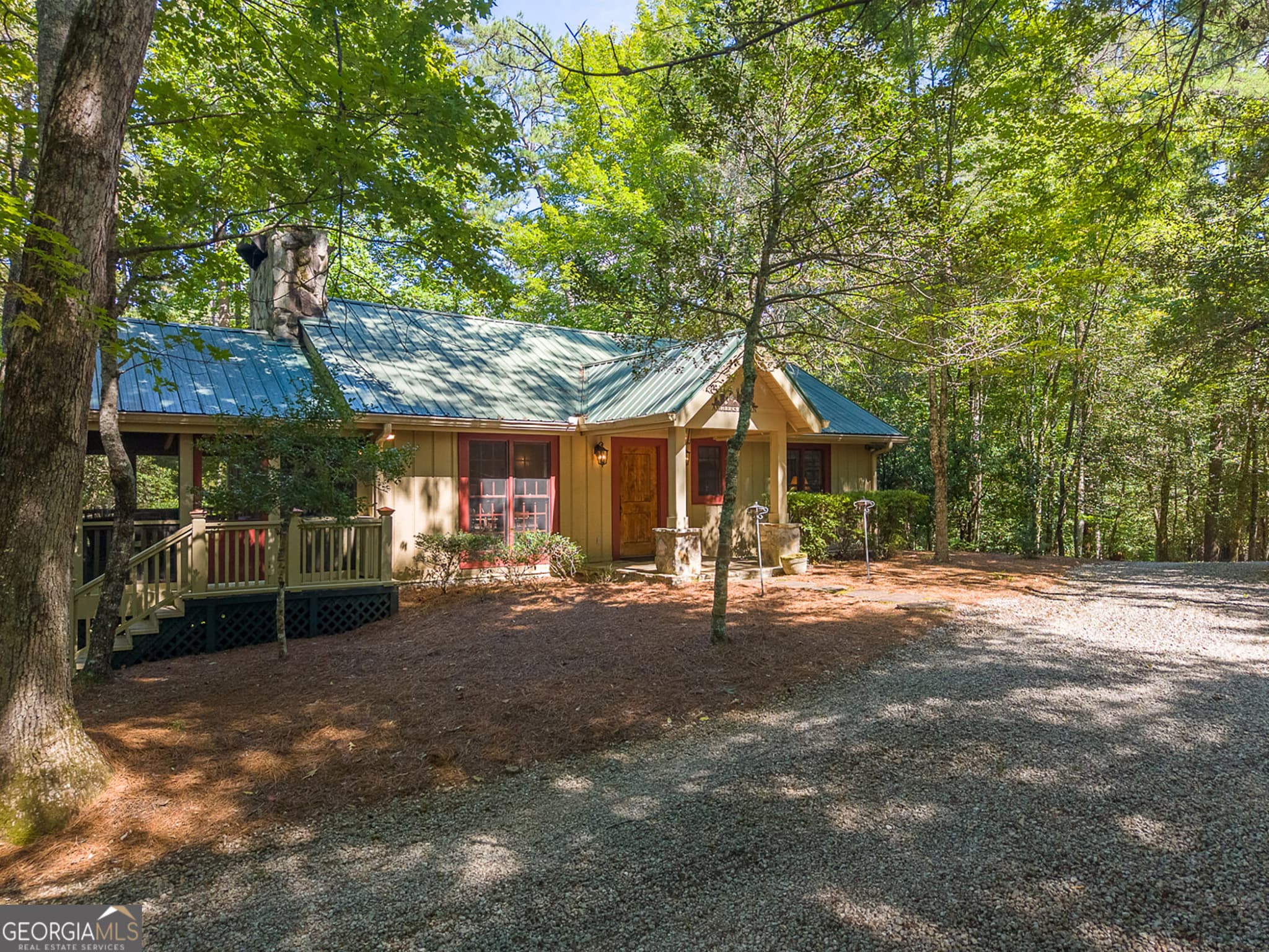 3 bedroom, 2.5 bathroom, 1,530 sq ft single family residence for sale at 2126 Burton Dam Road, Clarkesville, GA 30523 — photo 3
