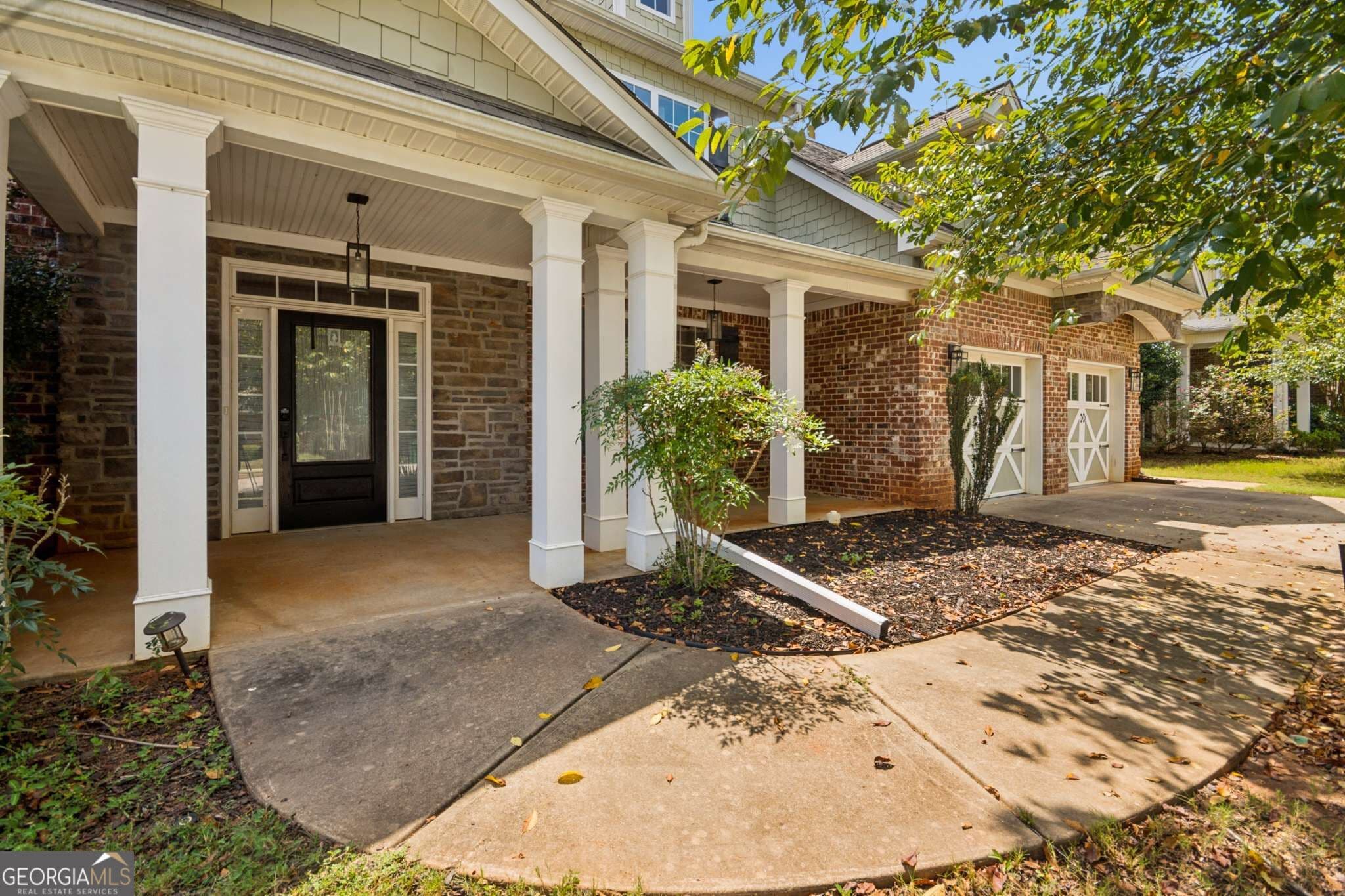 3 bedroom, 3 bathroom, 2,720 sq ft single family residence for sale at 3138 Alhambra Circle, Hampton, GA 30228 — photo 7