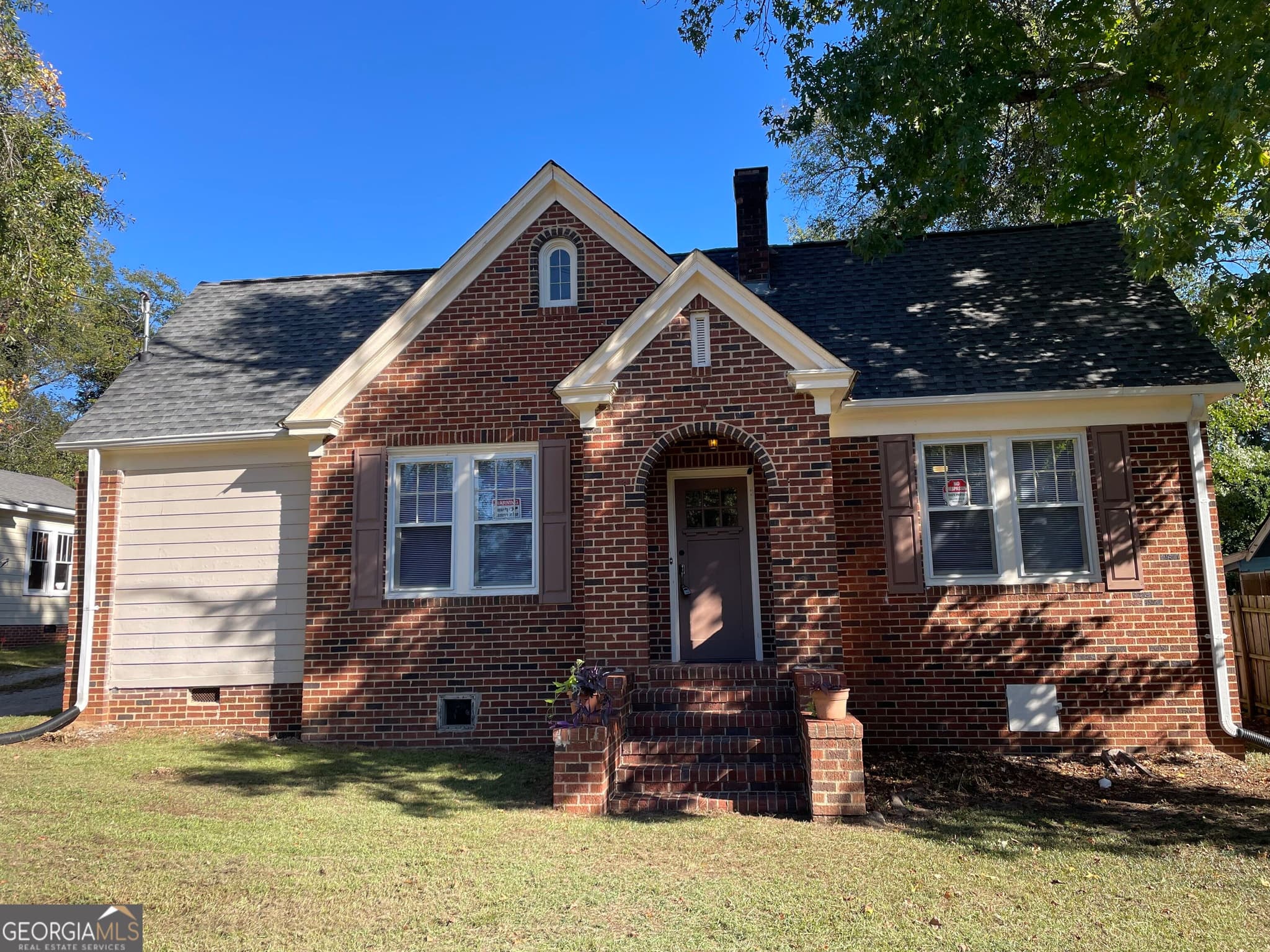 3 bedroom, 1 bathroom, 1,282 sq ft single family residence for sale at 227 S Oliver Street, Elberton, GA 30635 — photo 2