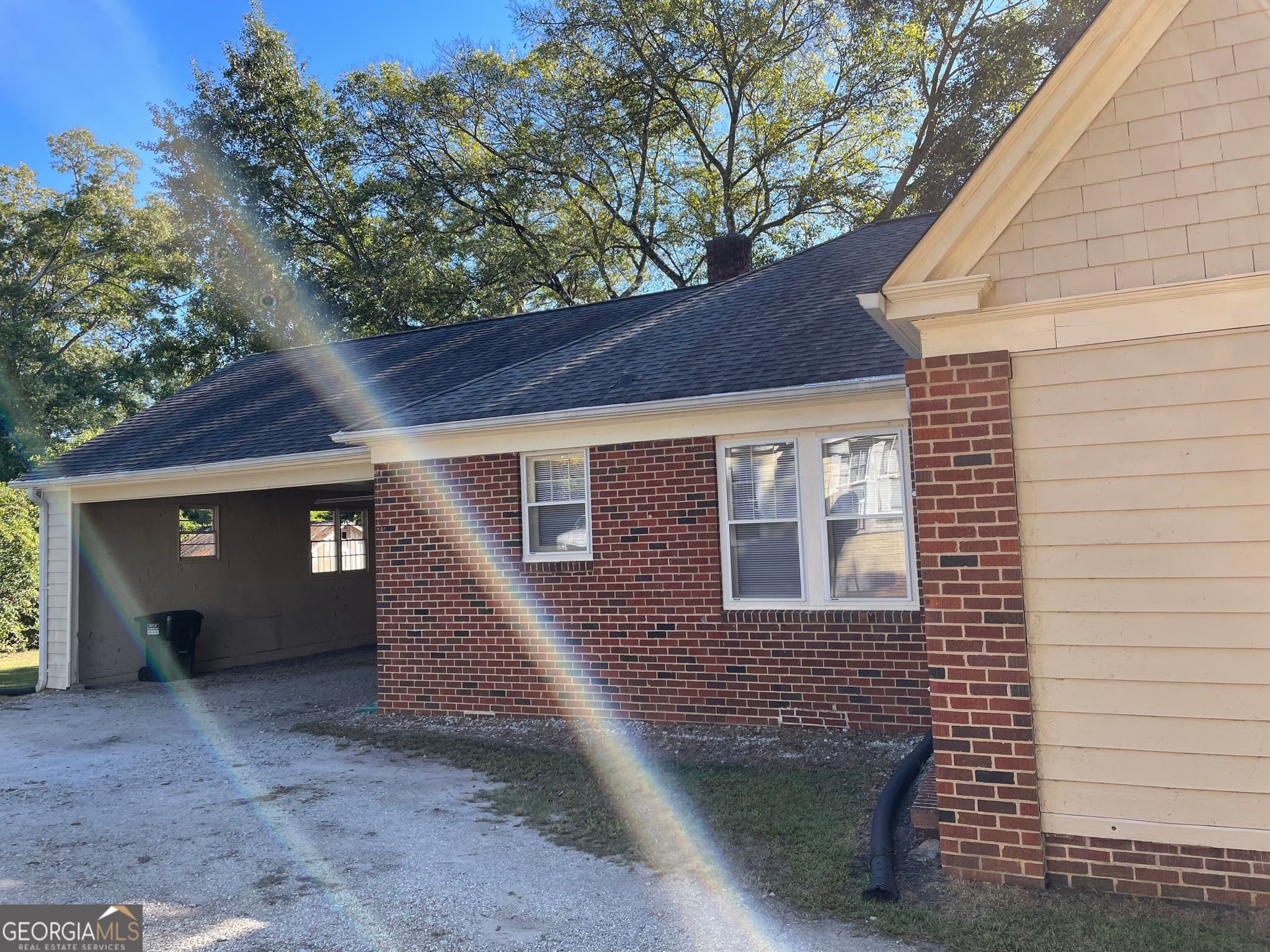 3 bedroom, 1 bathroom, 1,282 sq ft single family residence for sale at 227 S Oliver Street, Elberton, GA 30635 — photo 5