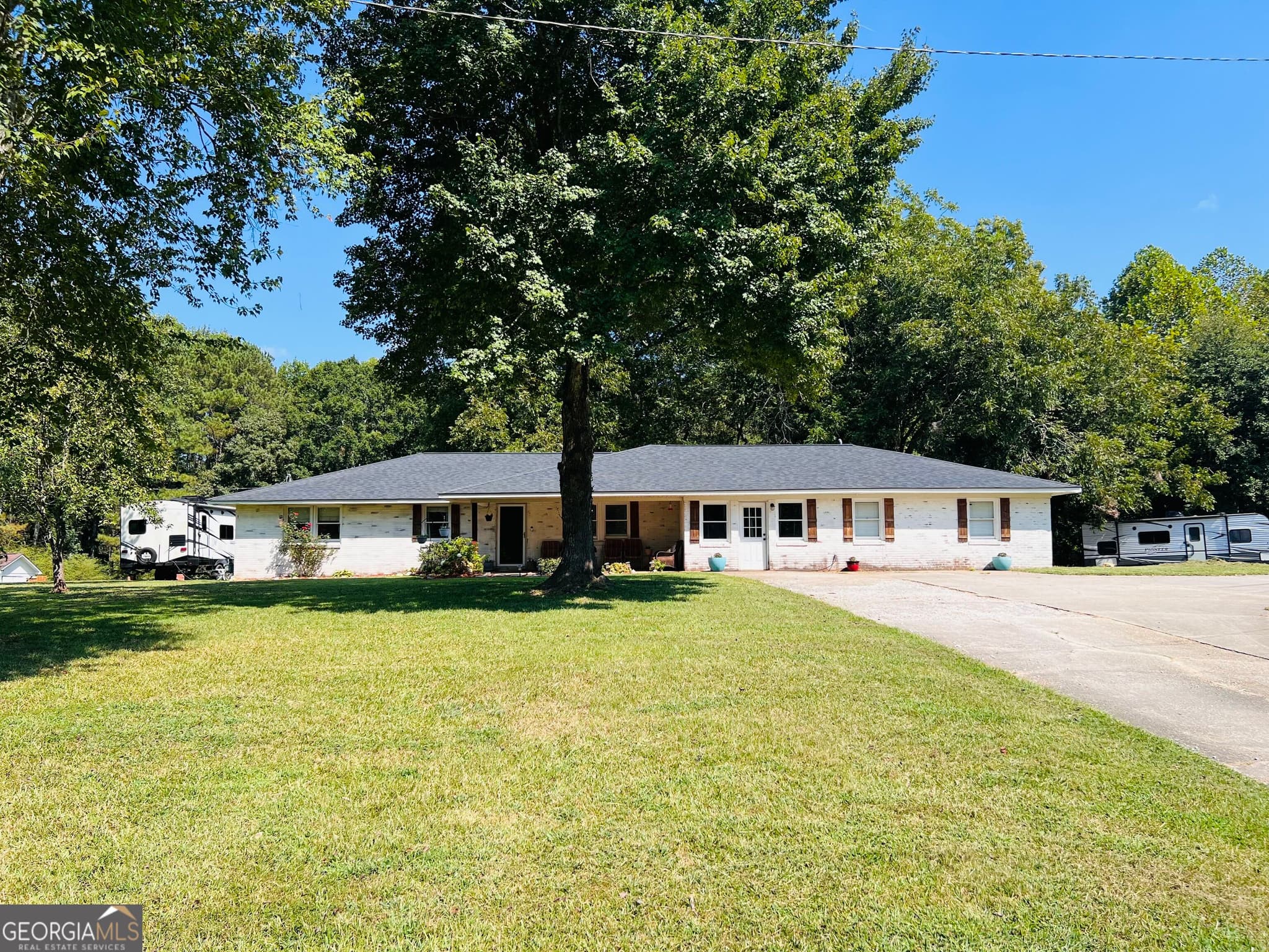 4 bedroom, 2 bathroom, 2,308 sq ft single family residence for sale at 4085 Mount Zion Road, Carrollton, GA 30117
