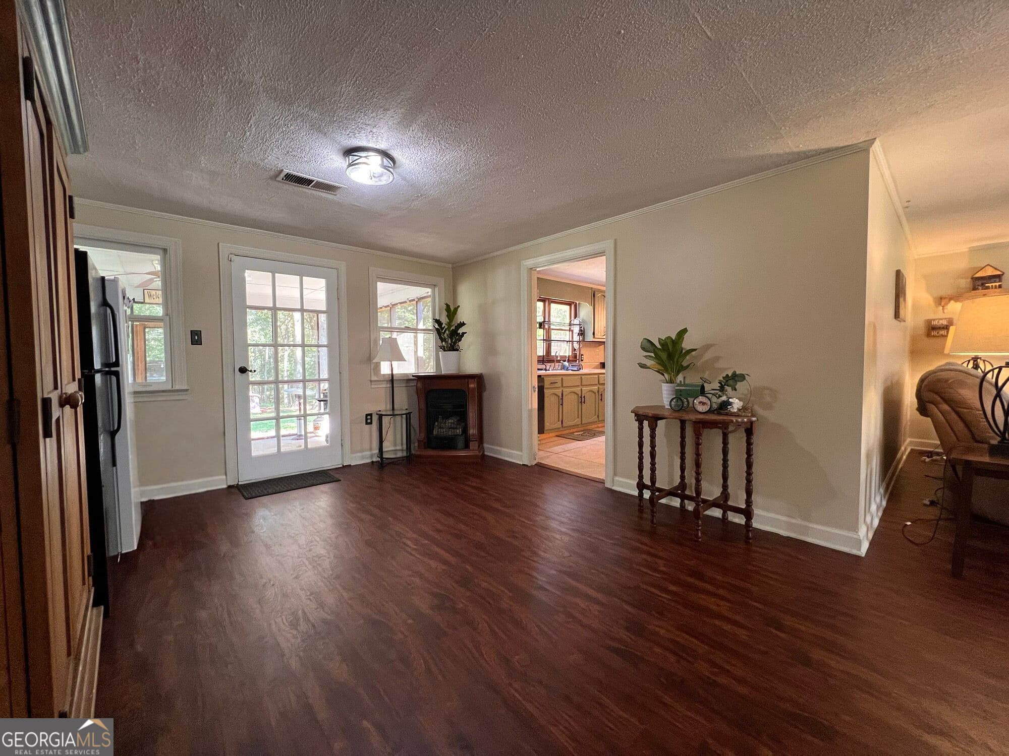 4 bedroom, 2 bathroom, 2,308 sq ft single family residence for sale at 4085 Mount Zion Road, Carrollton, GA 30117 — photo 4