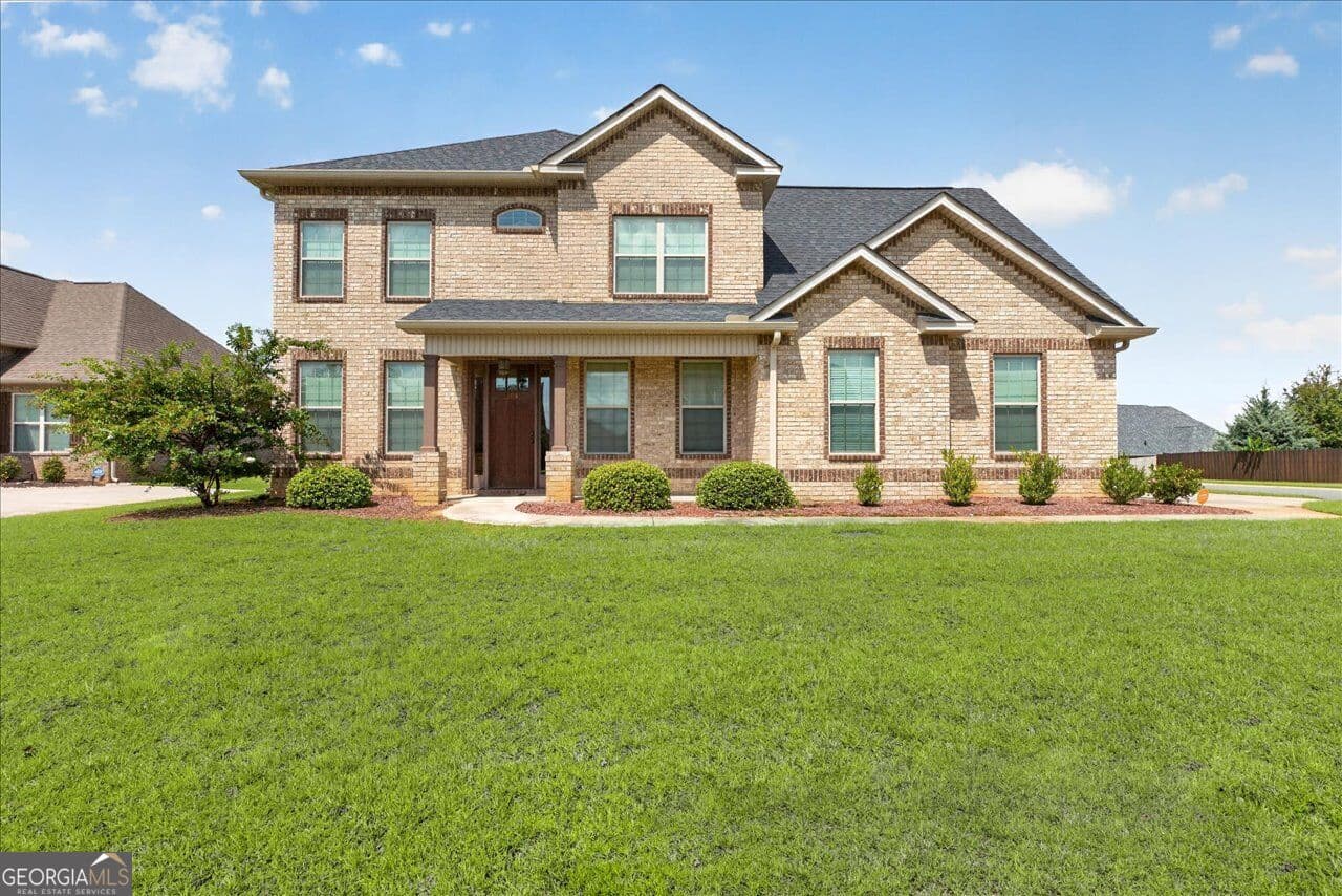 5 bedroom, 3.5 bathroom, 2,838 sq ft single family residence for sale at 109 Charlotte Drive, Bonaire, GA 31005