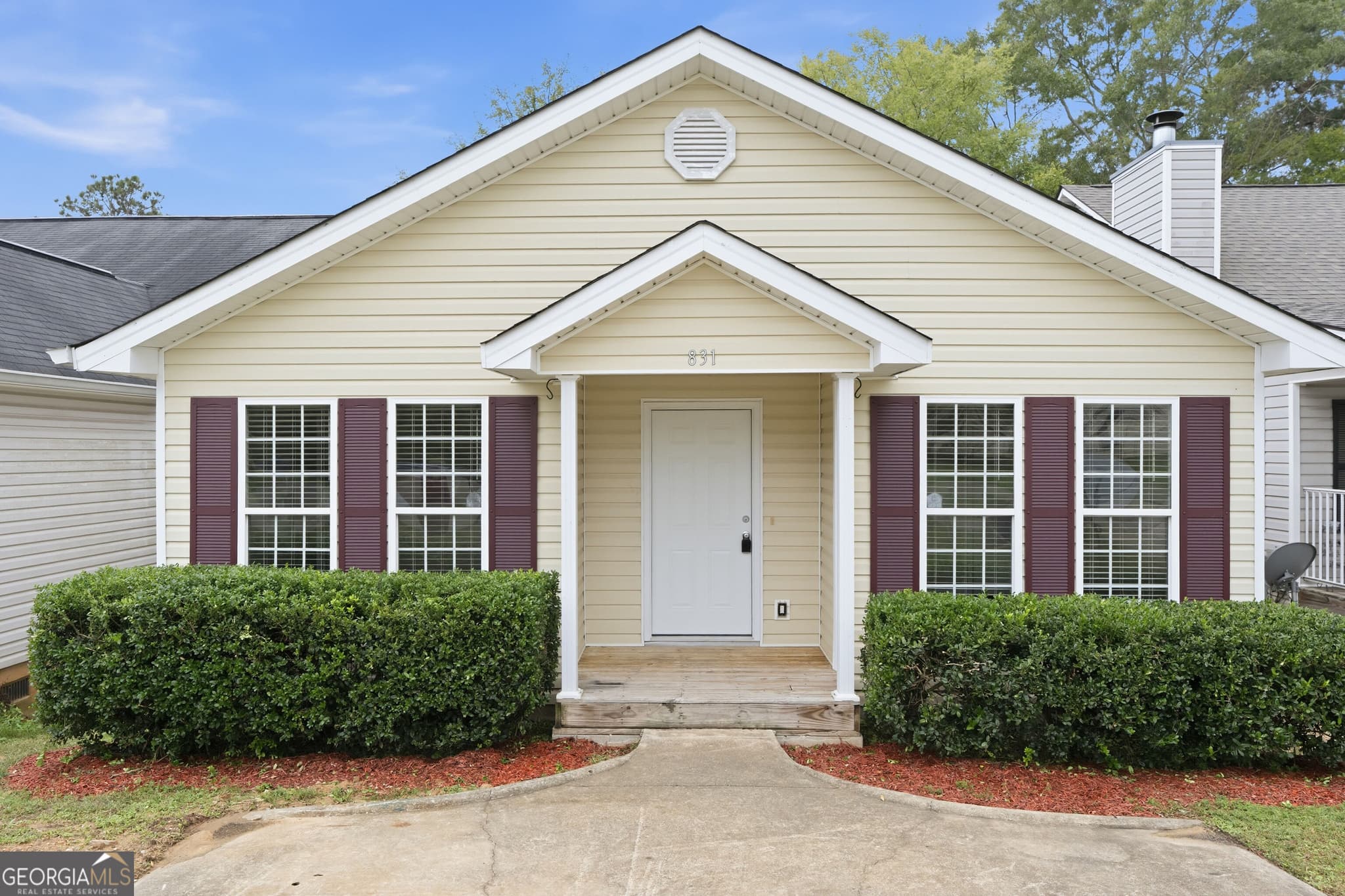 3 bedroom, 2 bathroom, 1,270 sq ft single family residence for sale at 831 Glenridge Drive, Macon, GA 31211