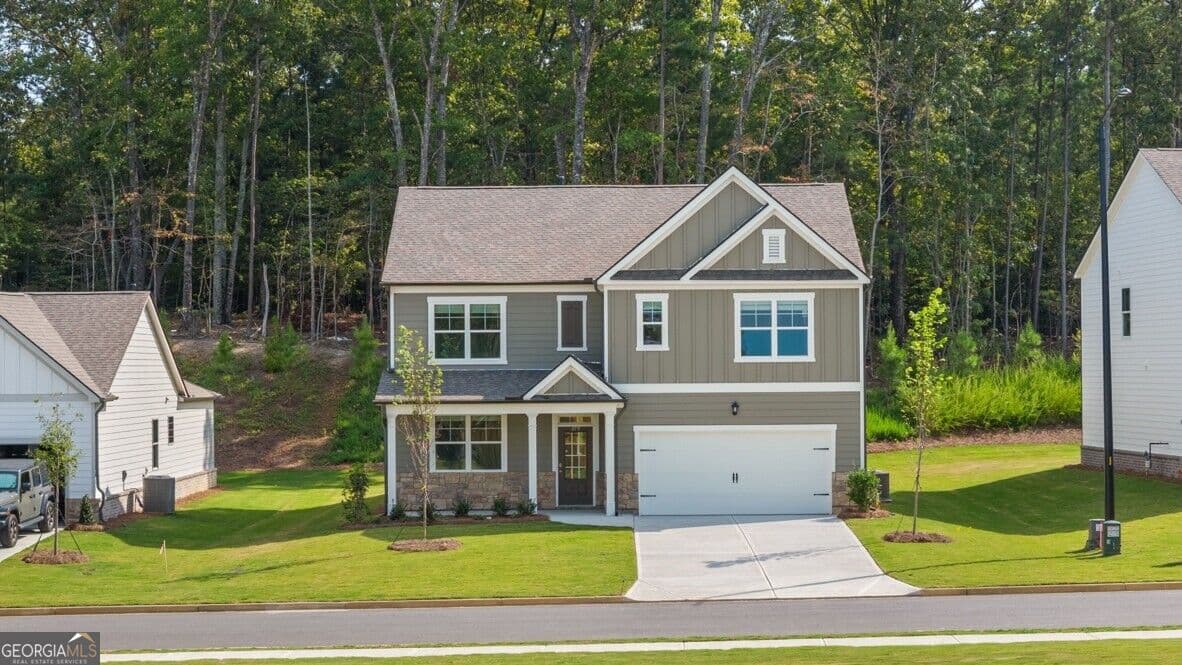 5 bedroom, 3 bathroom, 2,511 sq ft single family residence for sale at 379 Belmont Drive, Cartersville, GA 30120 — photo 1 of 45