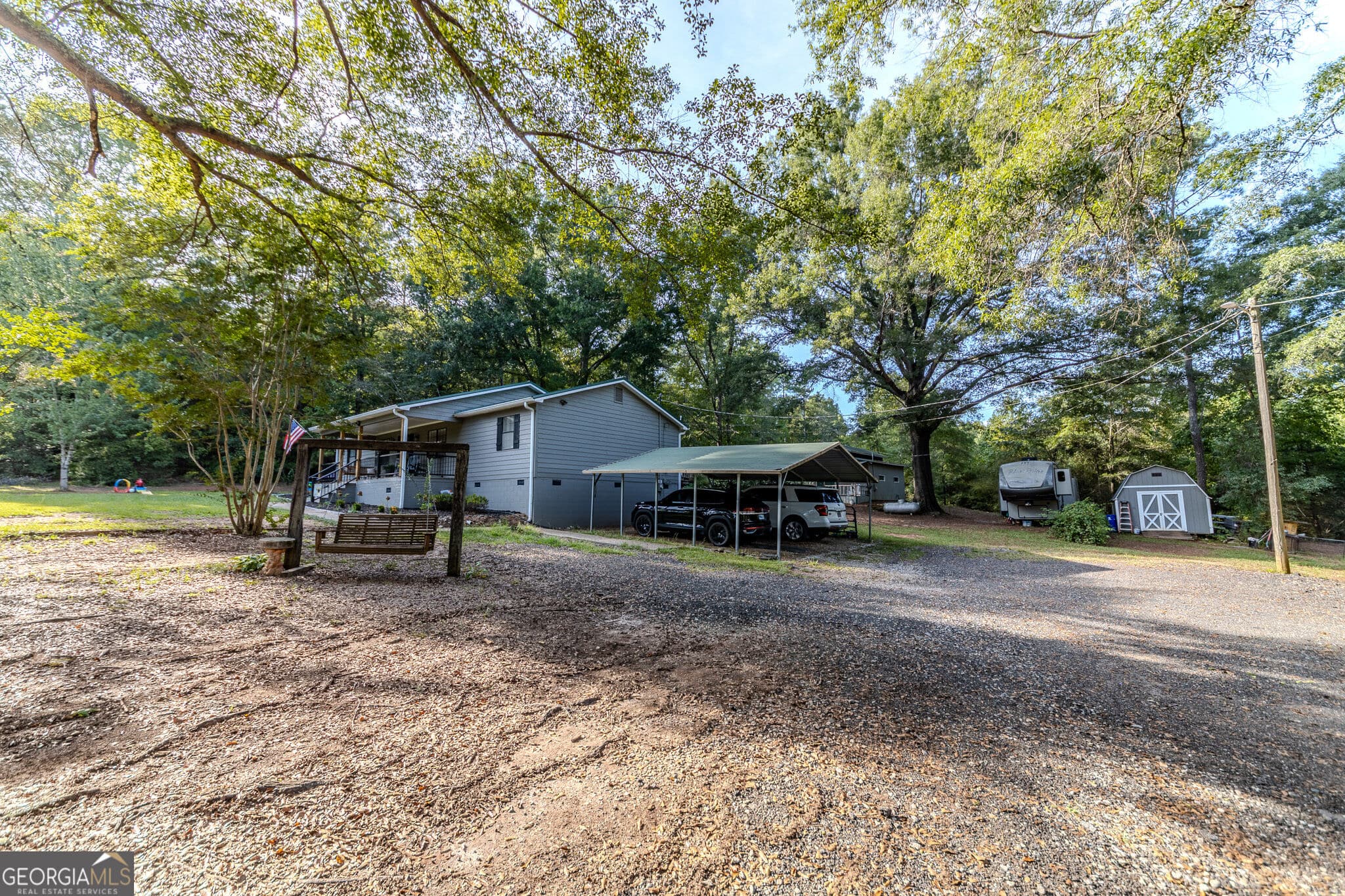 3 bedroom, 2.5 bathroom, 1,680 sq ft single family residence for sale at 2734 Flat Shoals Road, Concord, GA 30206 — photo 6