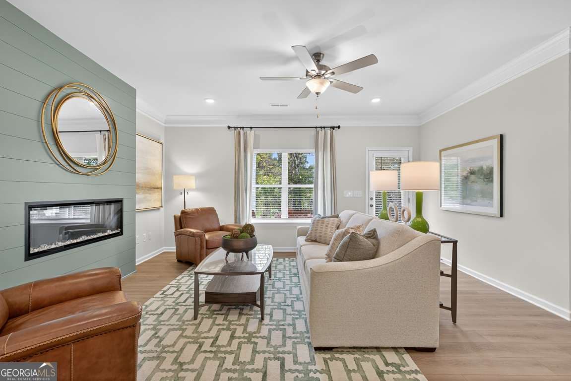 3 bedroom, 2.5 bathroom, 1,912 sq ft townhouse for sale at 827 Crescent Drive 55, Riverdale, GA 30274 — photo 10