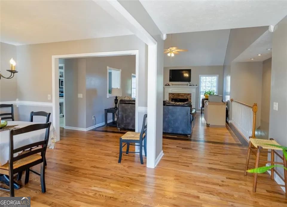 4 bedroom, 3 bathroom, 2,598 sq ft single family residence for sale at 5810 Woodberry Walk, Cumming, GA 30028 — photo 9