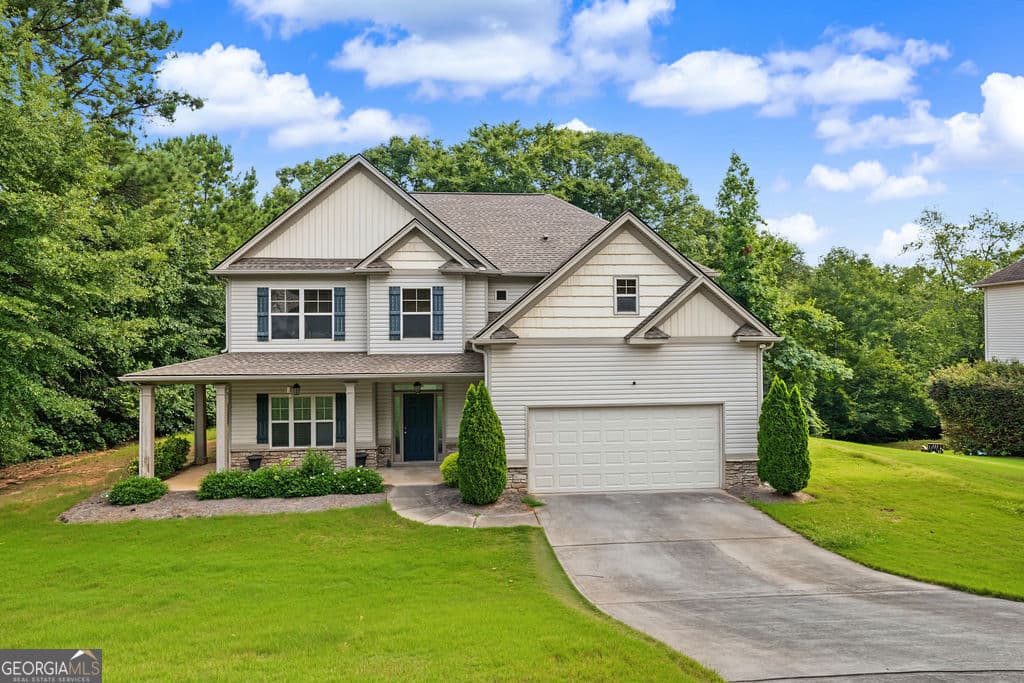 4 bedroom, 3 bathroom, 2,418 sq ft single family residence for sale at 270 Autumn Creek, Senoia, GA 30276 — photo 2