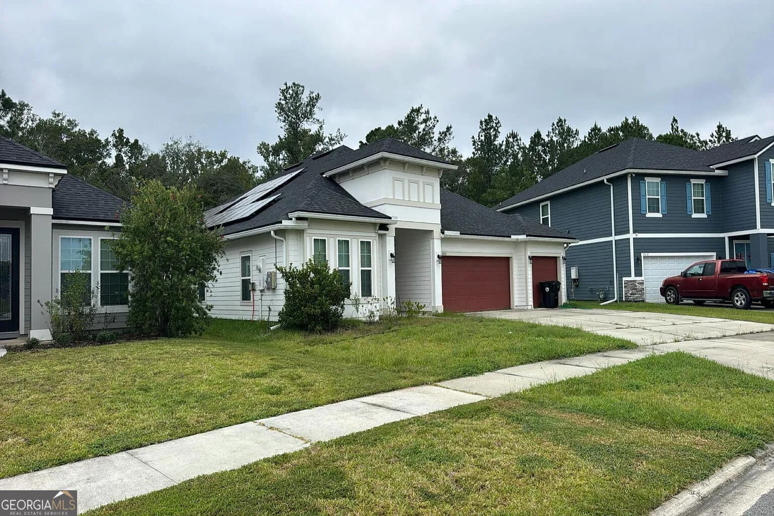5 bedroom, 4 bathroom, 3,217 sq ft single family residence for sale at 2616 Copperwood Avenue, Orange Park, FL 32073 — photo 3