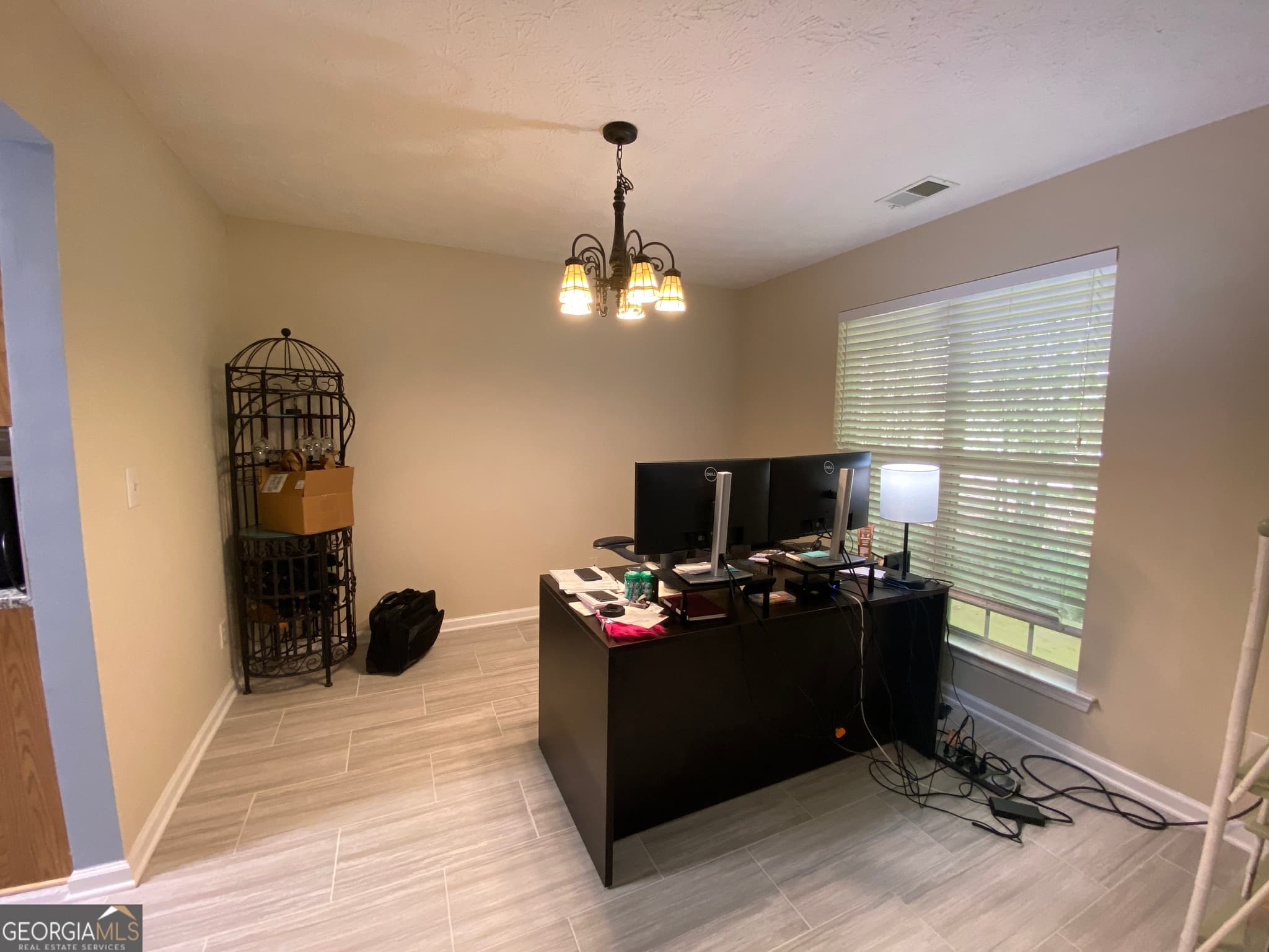 3 bedroom, 2 bathroom, 2,083 sq ft single family residence for sale at 312 Cascade Court, Hampton, GA 30228 — photo 3