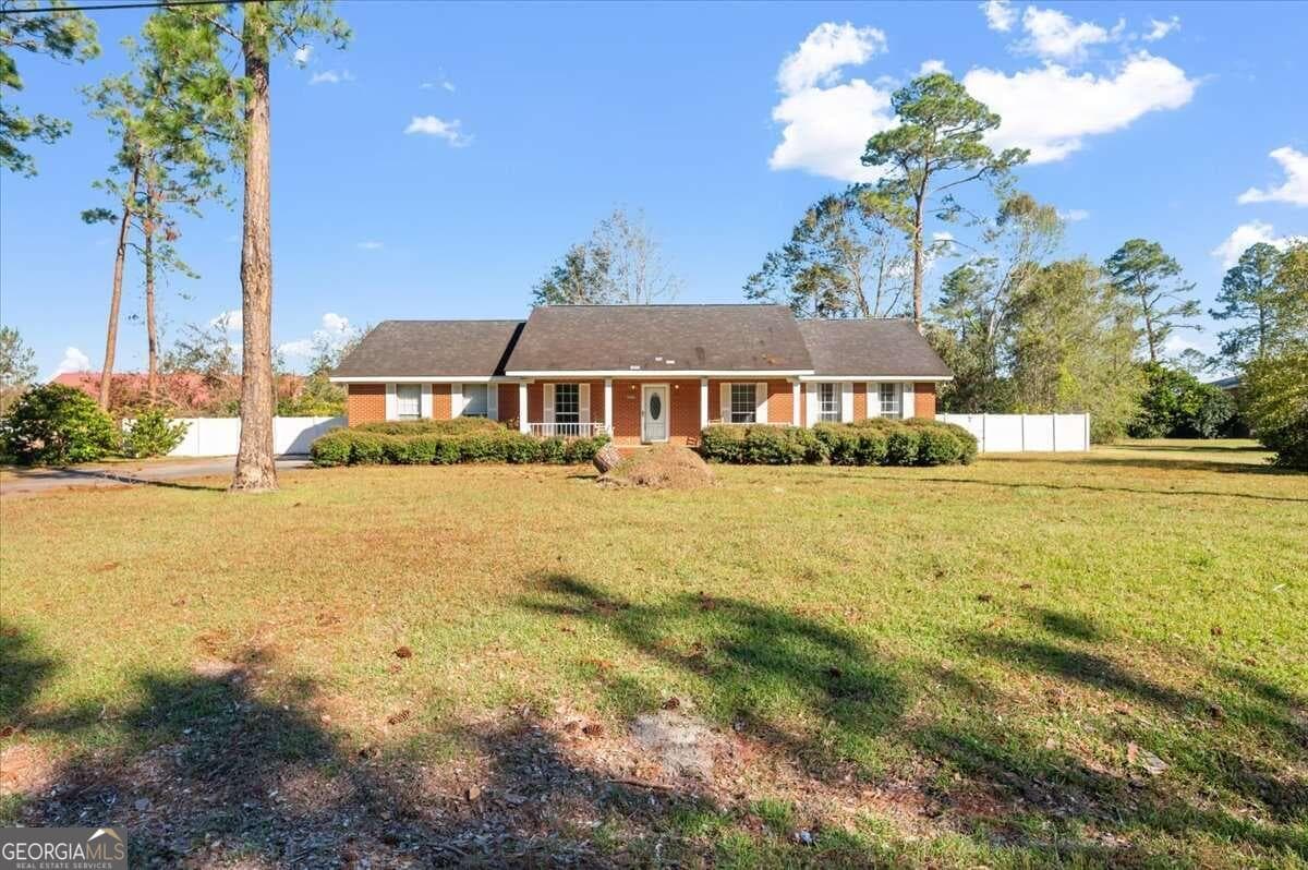 1217 W 4th St Extension, Alma, GA 31510 — most recent listing photo