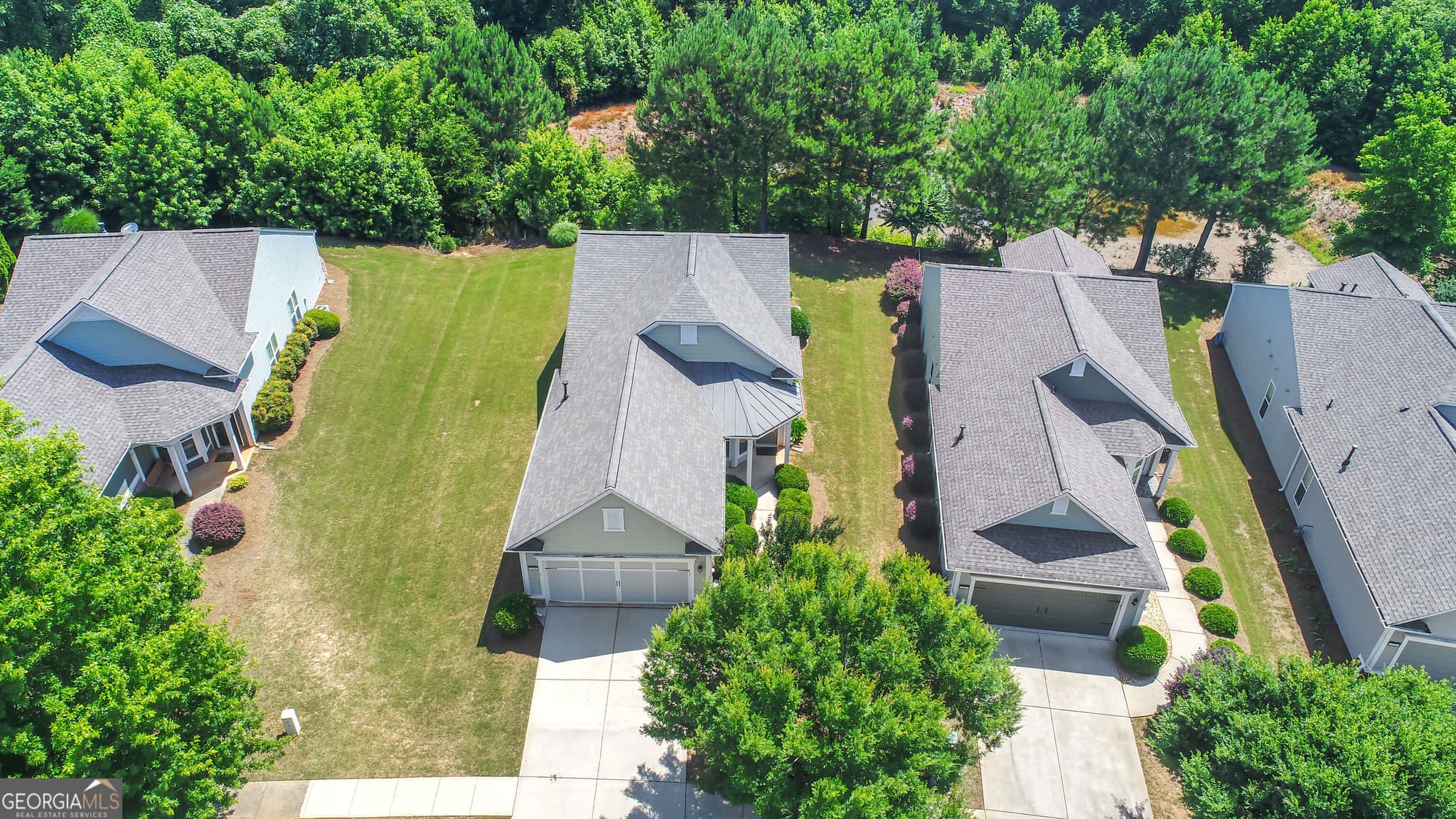 2 bedroom, 2 bathroom, 1,419 sq ft single family residence for sale at 329 Sandy Springs Drive, Griffin, GA 30223 — photo 3