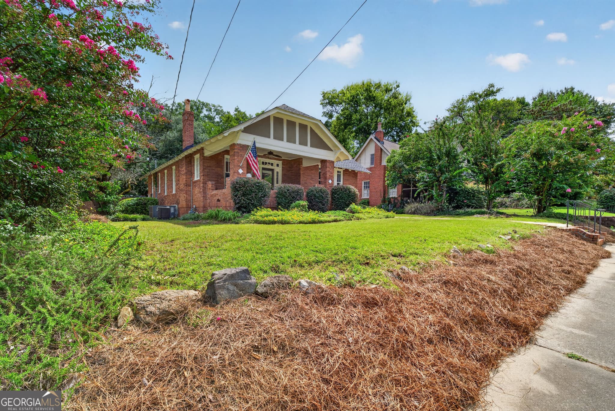 4 bedroom, 2 bathroom, 2,309 sq ft single family residence for sale at 291 Buford Place, Macon, GA 31204 — photo 3