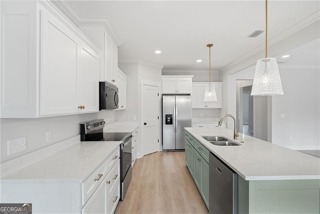 3 bedroom, 2 bathroom, 1,652 sq ft single family residence for sale at 189 Sweetwater Boulevard, Brunswick, GA 31525 — photo 9