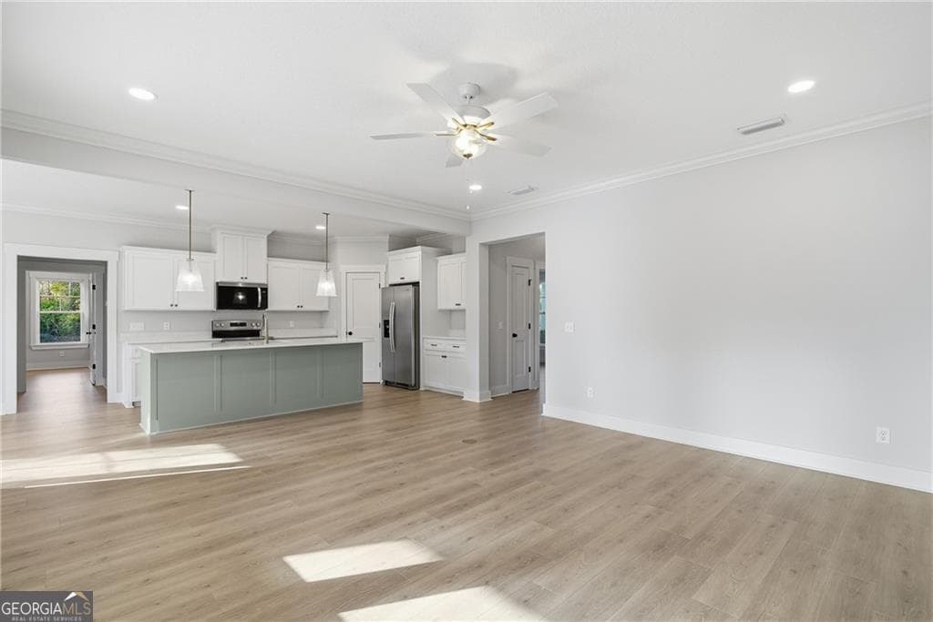 3 bedroom, 2 bathroom, 1,652 sq ft single family residence for sale at 189 Sweetwater Boulevard, Brunswick, GA 31525 — photo 8