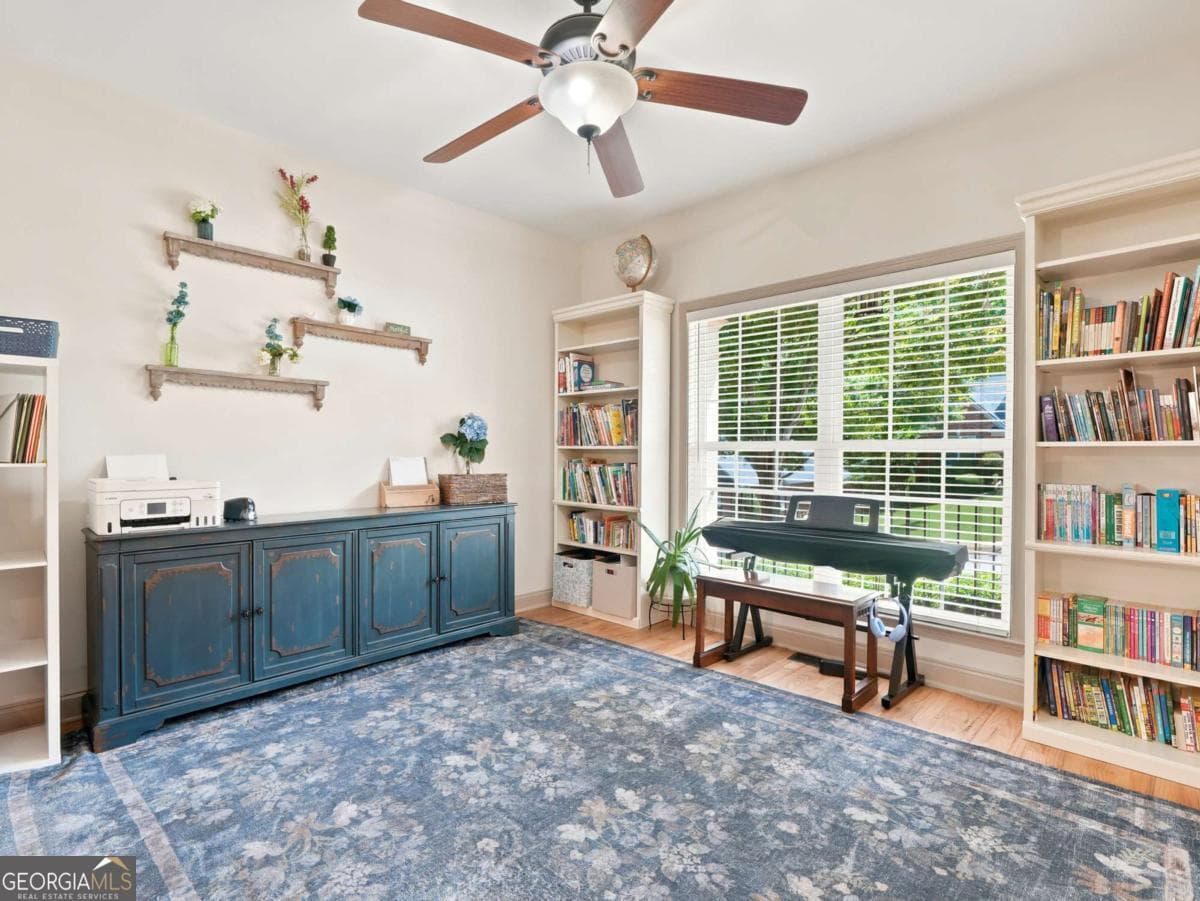 4 bedroom, 3.5 bathroom, 3,201 sq ft single family residence for sale at 1038 Boxwood Lane, Canton, GA 30114 — photo 8