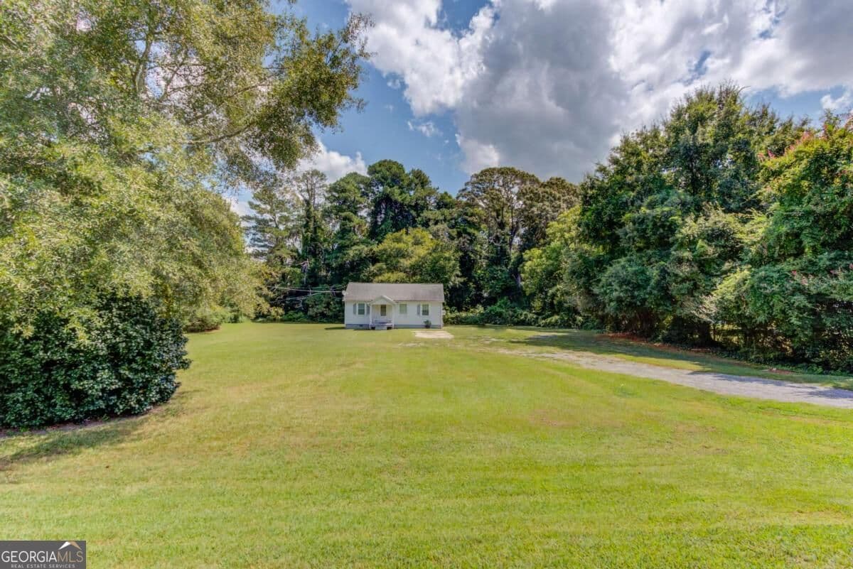 2 bedroom, 1 bathroom, 984 sq ft single family residence for sale at 2854 Centerville Highway, Snellville, GA 30078 — photo 5