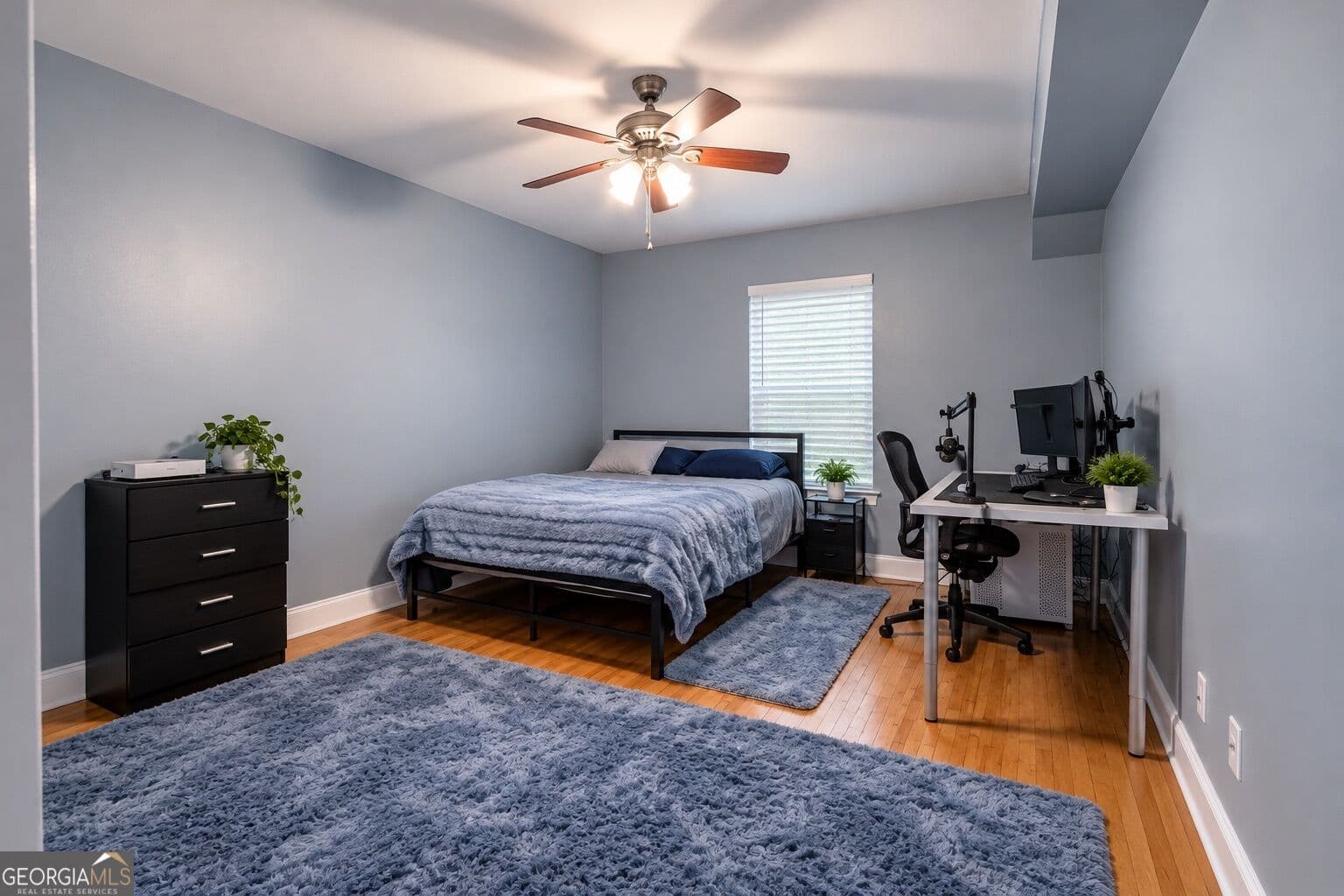 2 bedroom, 2 bathroom, 972 sq ft condominium for sale at 1055 Baxter Street 406, Athens, GA 30606 — photo 9