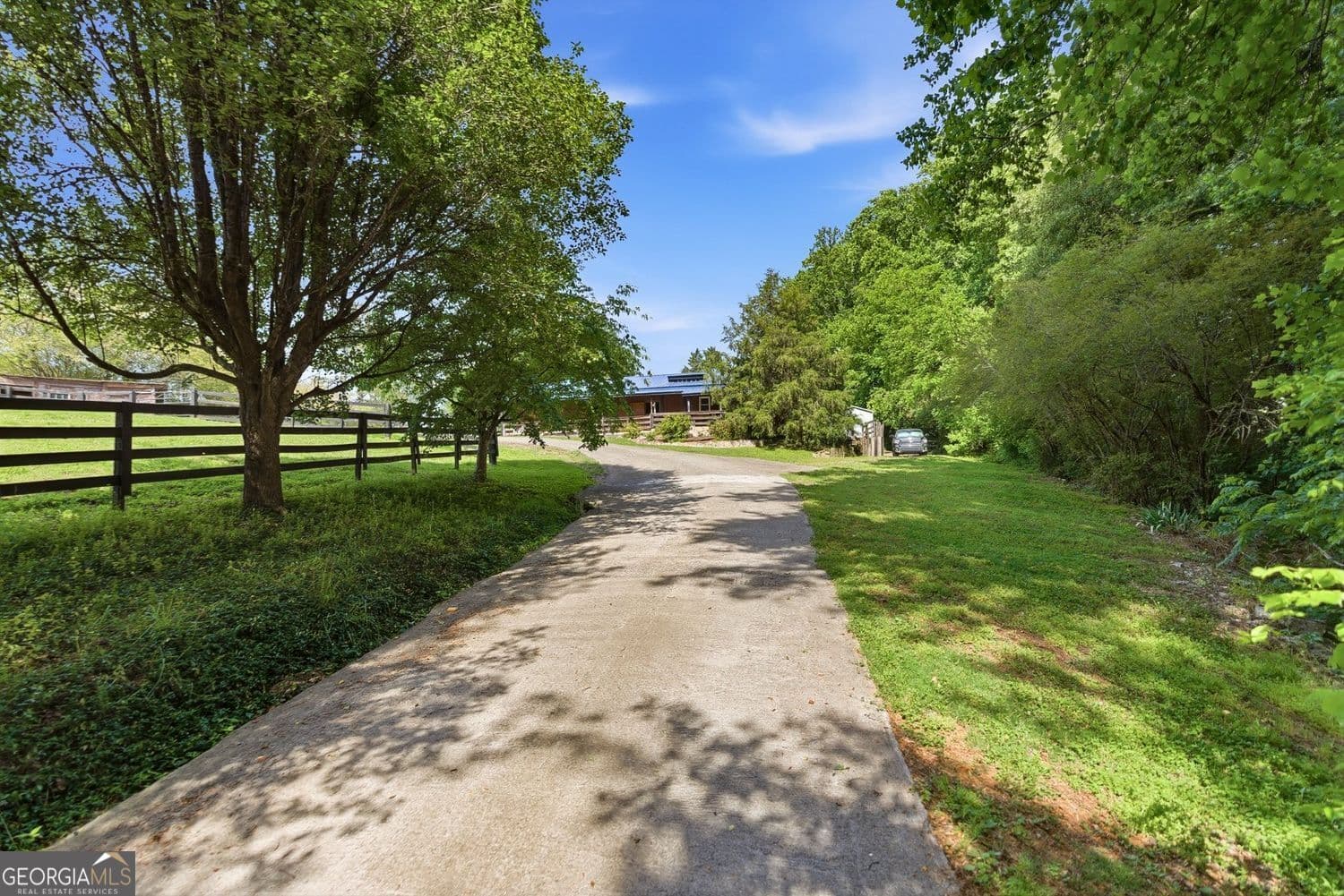 4 bedroom, 3.5 bathroom, 5,040 sq ft single family residence for sale at 200 McClure Drive, Cumming, GA 30028 — photo 6