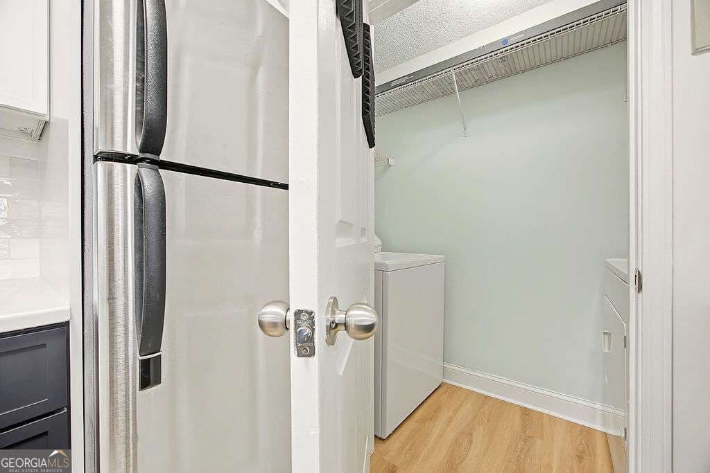 1 bedroom, 1 bathroom, 730 sq ft condominium for sale at 1075 Peachtree Walk A301, Atlanta, GA 30309 — photo 6