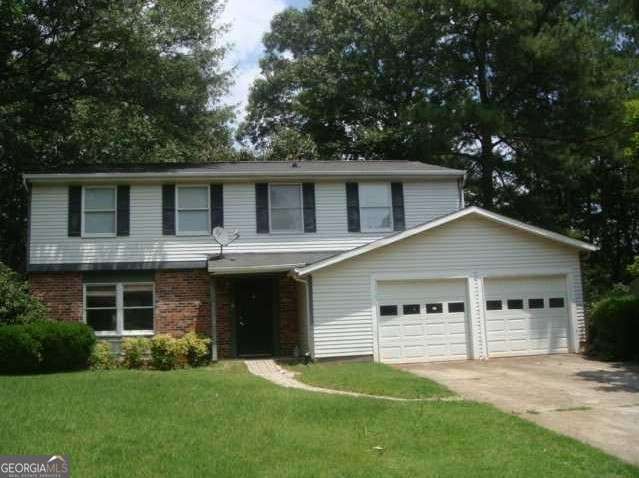 4 bedroom, 2.5 bathroom, 1,920 sq ft single family residence sold at 450 Roswell Farms Road, Roswell, GA 30075