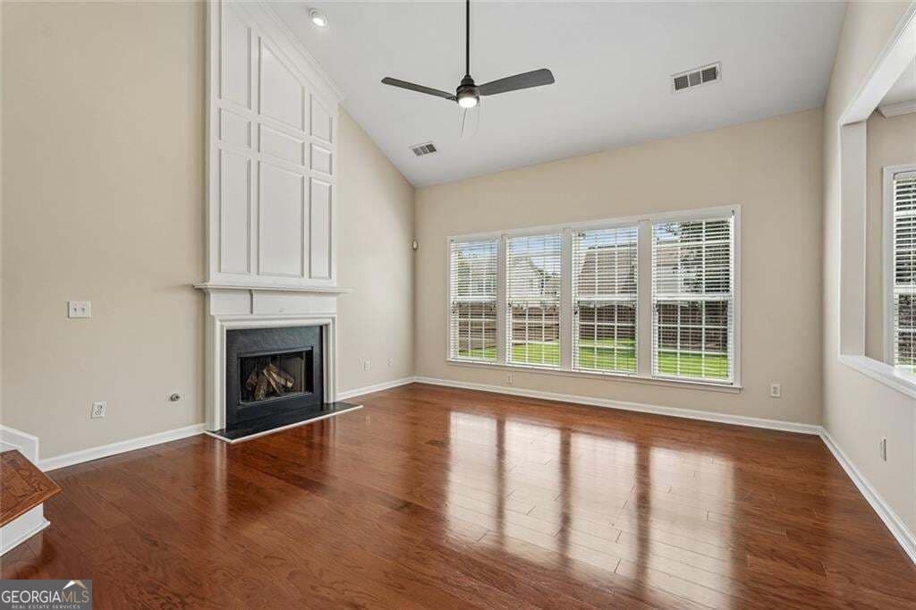 4 bedroom, 2.5 bathroom, 2,288 sq ft single family residence for sale at 8080 Friarbridge Drive, Suwanee, GA 30024 — photo 10