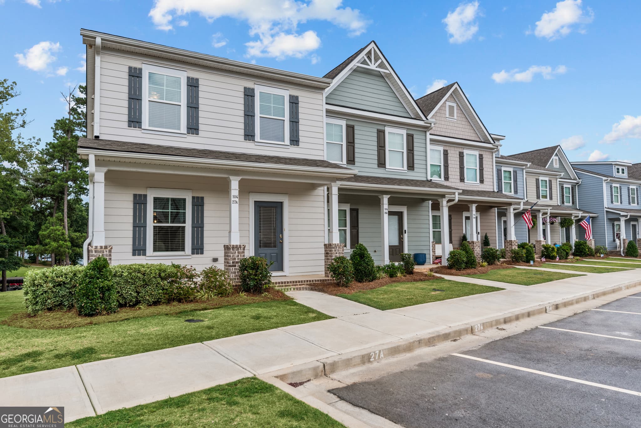 4 bedroom, 3.5 bathroom, 2,595 sq ft townhouse for sale at 104 Crane Lane BUILDING 11, UNIT 27A, Eatonton, GA 31024