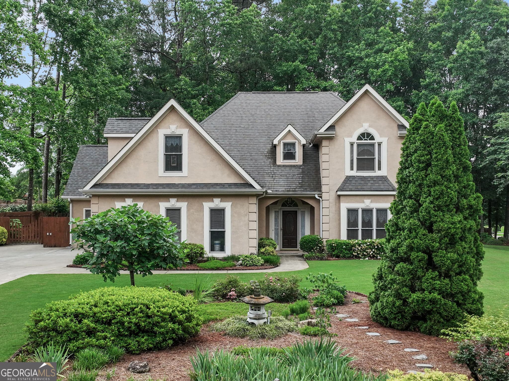 4 bedroom, 2.5 bathroom, 2,602 sq ft single family residence sold at 11 Braves Crossing Court, Sharpsburg, GA 30277