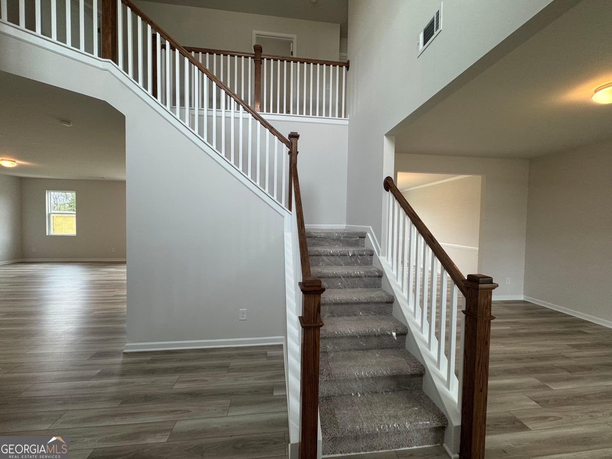 4 bedroom, 2.5 bathroom, 2,457 sq ft single family residence for sale at 189 Hampton Hollow Drive, Jefferson, GA 30549 — photo 2