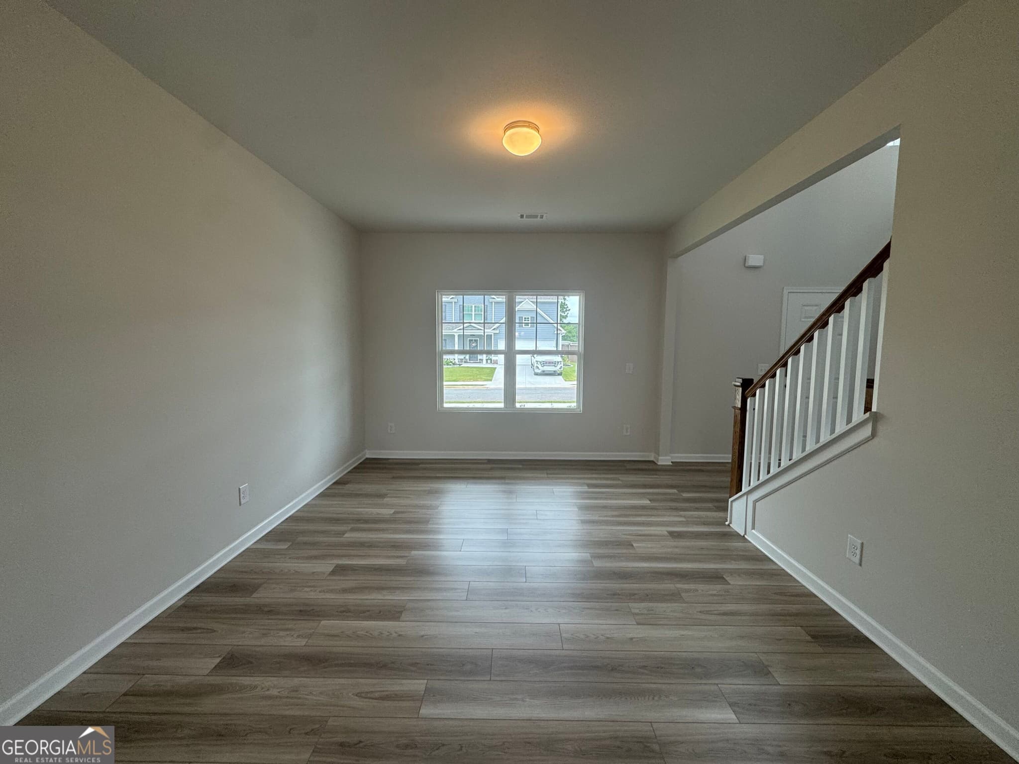4 bedroom, 2.5 bathroom, 2,457 sq ft single family residence for sale at 189 Hampton Hollow Drive, Jefferson, GA 30549 — photo 4