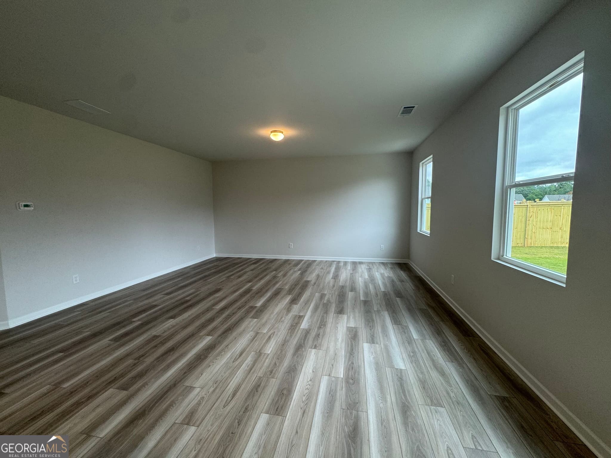 4 bedroom, 2.5 bathroom, 2,457 sq ft single family residence for sale at 189 Hampton Hollow Drive, Jefferson, GA 30549 — photo 8