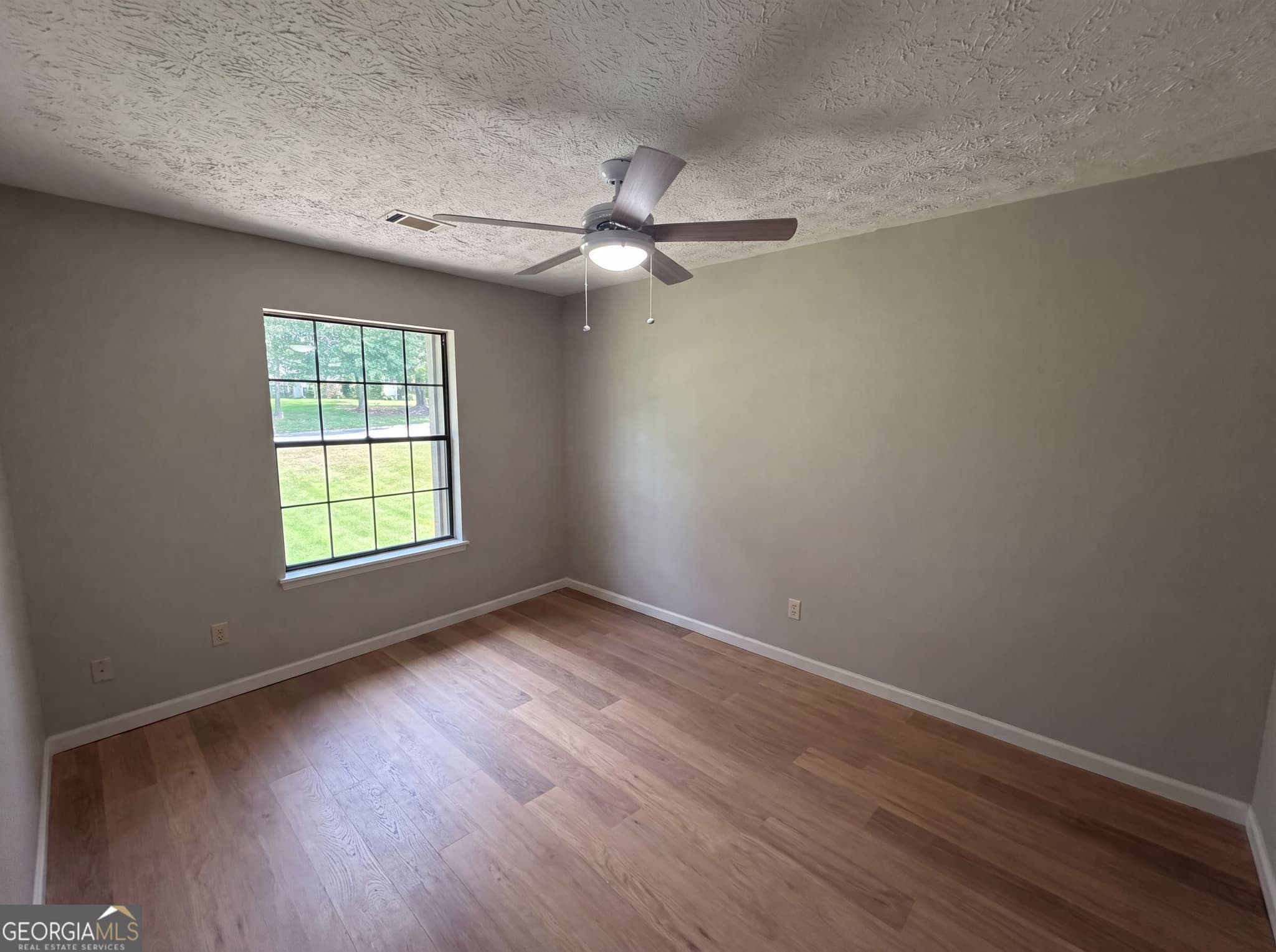 3 bedroom, 3 bathroom, 1,424 sq ft single family residence for sale at 165 Splitwood Lane, Fairburn, GA 30213 — photo 10