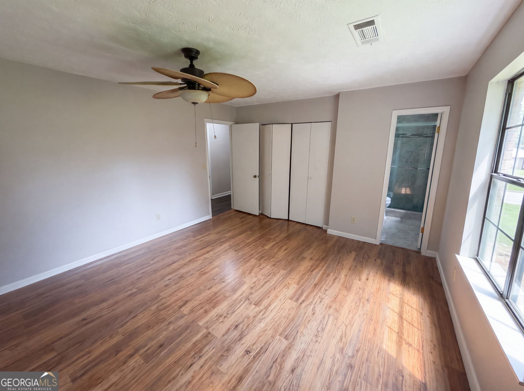 3 bedroom, 3 bathroom, 1,424 sq ft single family residence for sale at 165 Splitwood Lane, Fairburn, GA 30213 — photo 8