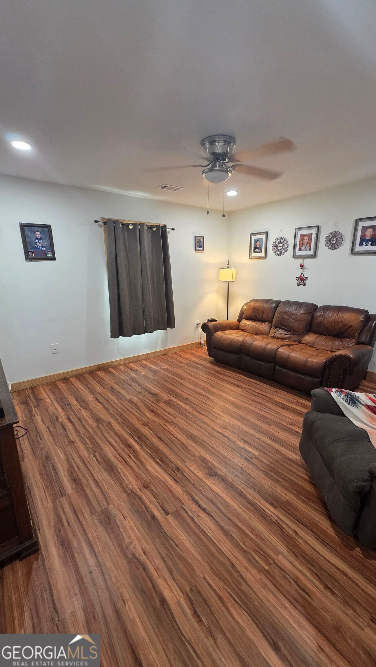 3 bedroom, 1 bathroom, 1,107 sq ft single family residence for sale at 2385 Ga Highway 117, Rentz, GA 31075 — photo 4