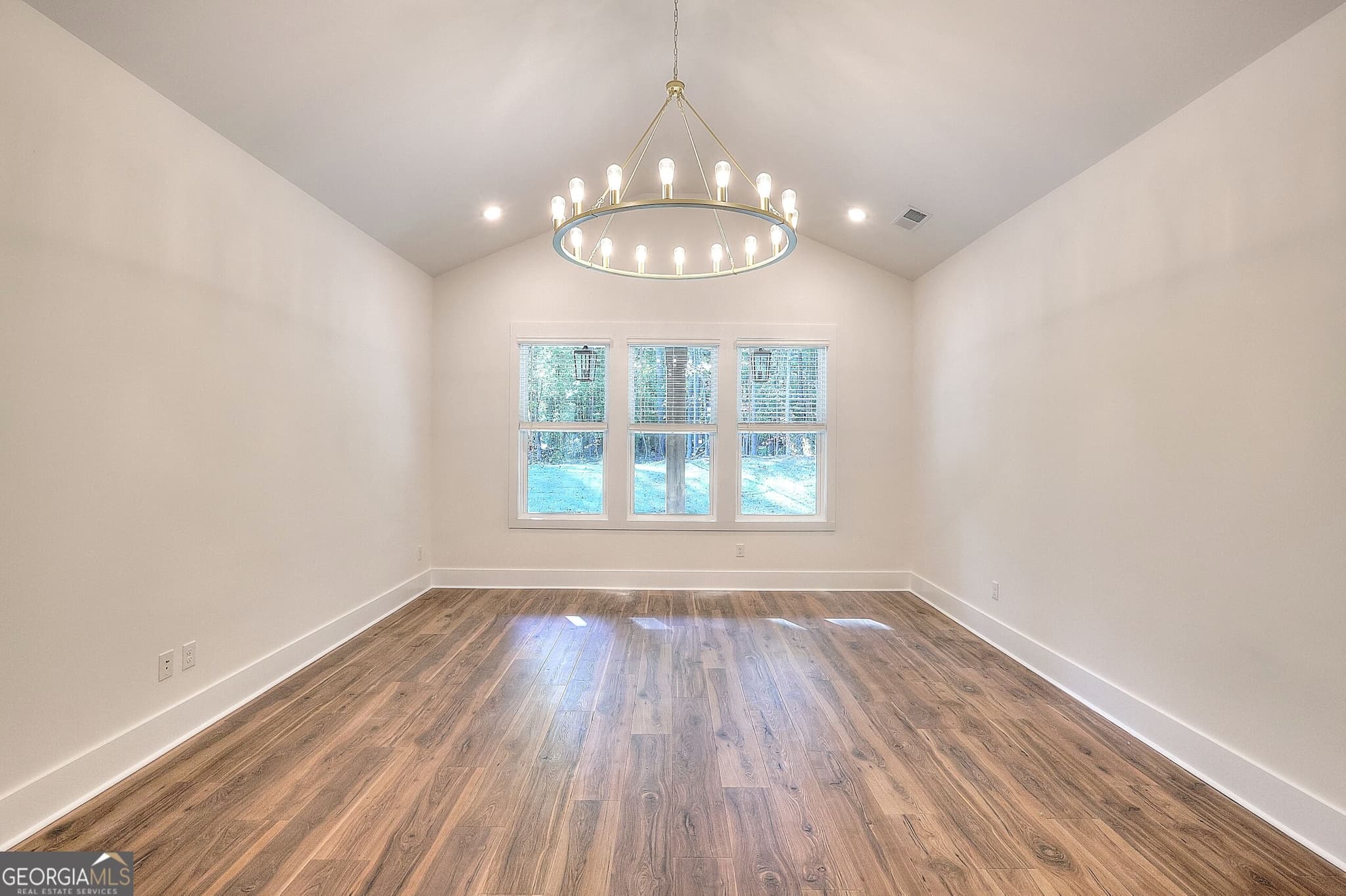 5 bedroom, 5.5 bathroom, 4,108 sq ft single family residence for sale at 299 Claiborne Way, Monroe, GA 30655 — photo 10