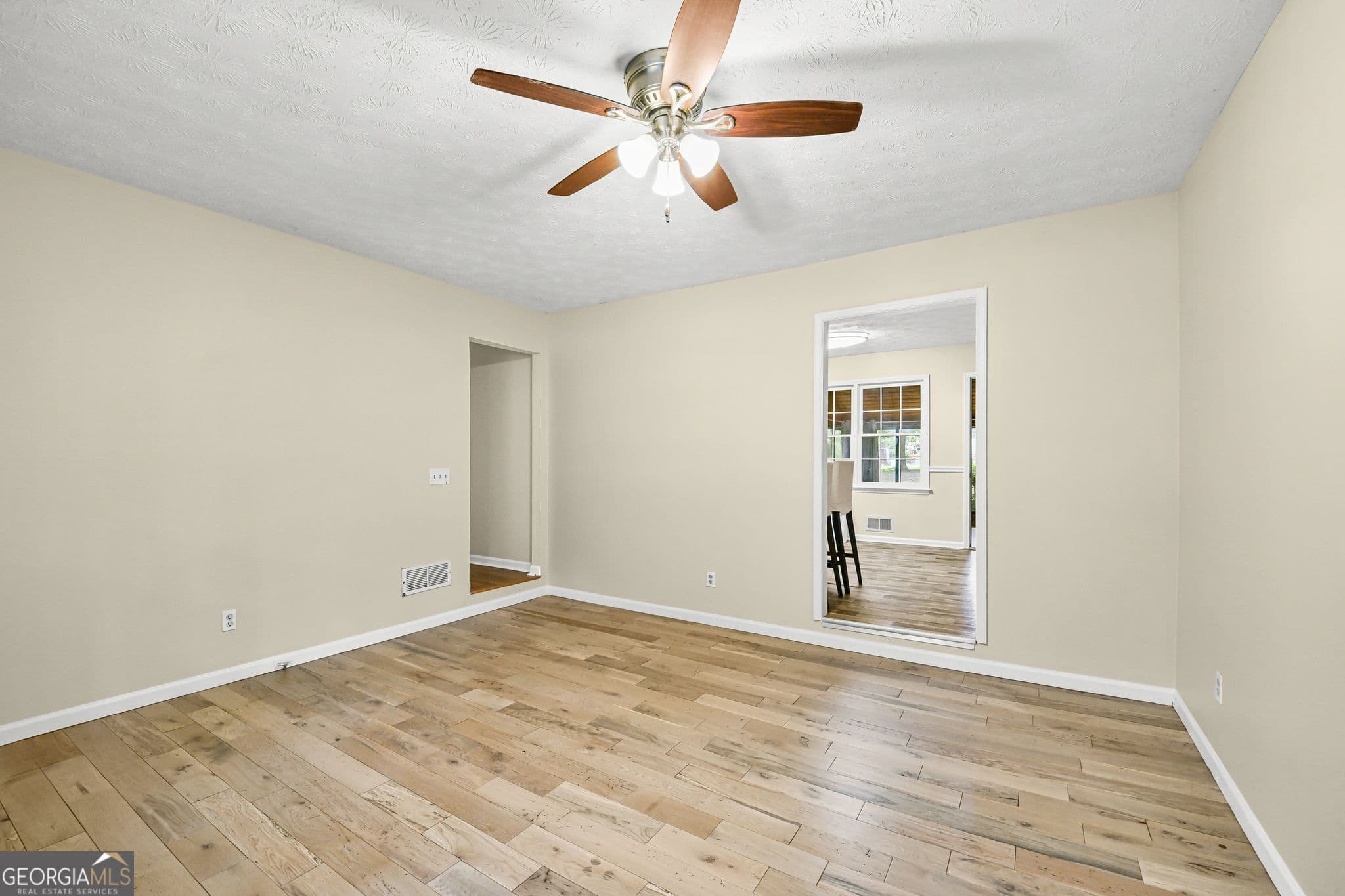 3 bedroom, 2 bathroom, 1,164 sq ft single family residence for sale at 2456 Verner Road, Lawrenceville, GA 30043 — photo 5