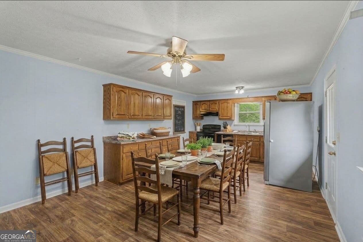 4 bedroom, 2 bathroom, 1,377 sq ft single family residence for sale at 2913 Vogue Drive, Douglasville, GA 30134 — photo 10