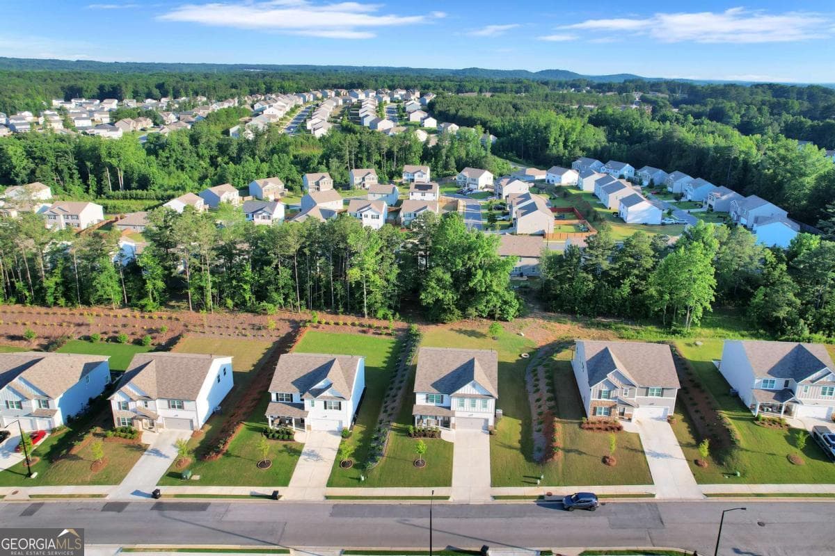 5 bedroom, 3 bathroom, 3,230 sq ft single family residence for sale at 90 Thompson Drive, Dallas, GA 30132 — photo 5