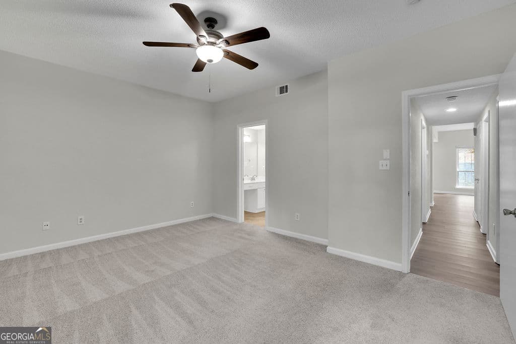 2 bedroom, 2 bathroom, 1,305 sq ft condominium for sale at 3067 Steeplechase, Alpharetta, GA 30004 — photo 7