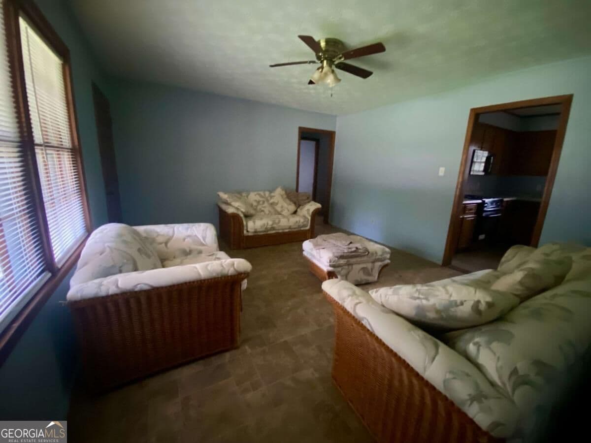 3 bedroom, 1.5 bathroom, 1,125 sq ft single family residence for rent at 387 N Richardson Street, Hartwell, GA 30643 for $1,300 a month — photo 6