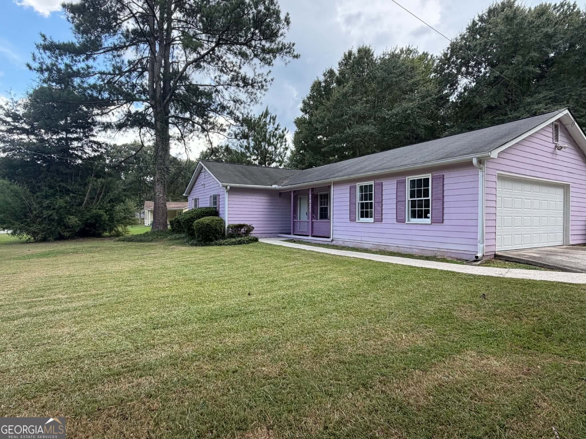 3 bedroom, 2 bathroom, 1,528 sq ft single family residence for rent at 7021 Whitfield Drive, Riverdale, GA 30296 for $1,800 a month — photo 1 of 16