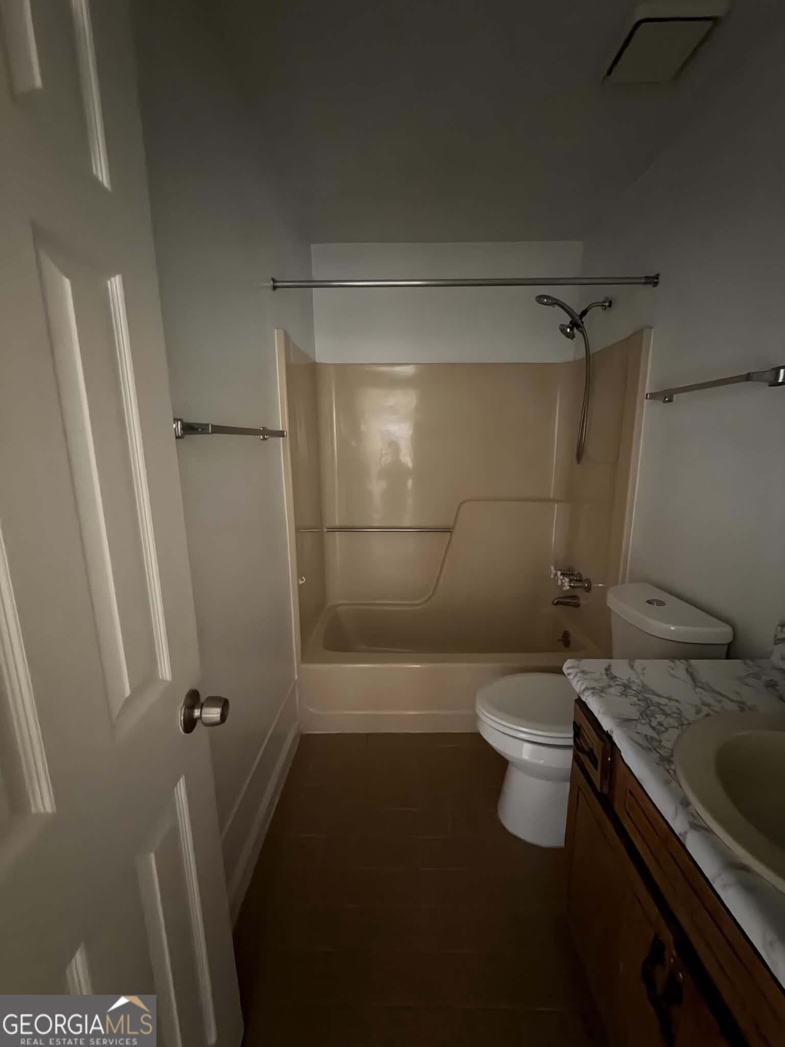 3 bedroom, 2 bathroom, 1,528 sq ft single family residence for rent at 7021 Whitfield Drive, Riverdale, GA 30296 for $1,800 a month — photo 10