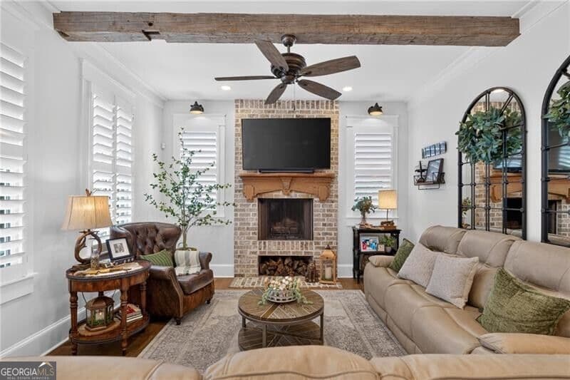 4 bedroom, 3.5 bathroom, 1,888 sq ft single family residence for sale at 4112 Beverly Place, Acworth, GA 30101 — photo 6